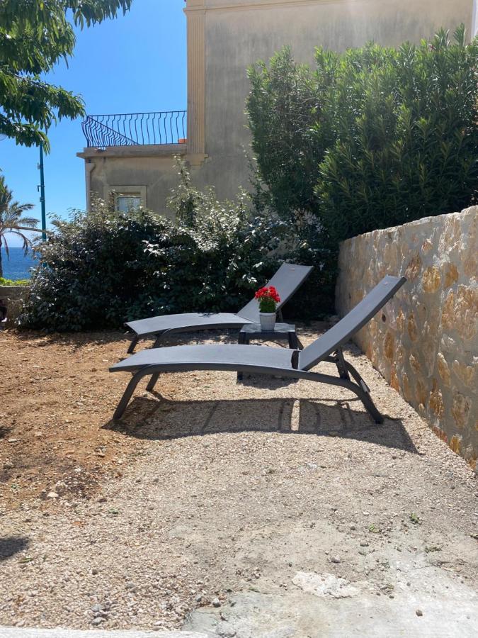 Splendide Studio Miramar Vue Mer Avec Terrasse Bandol Exteriér fotografie